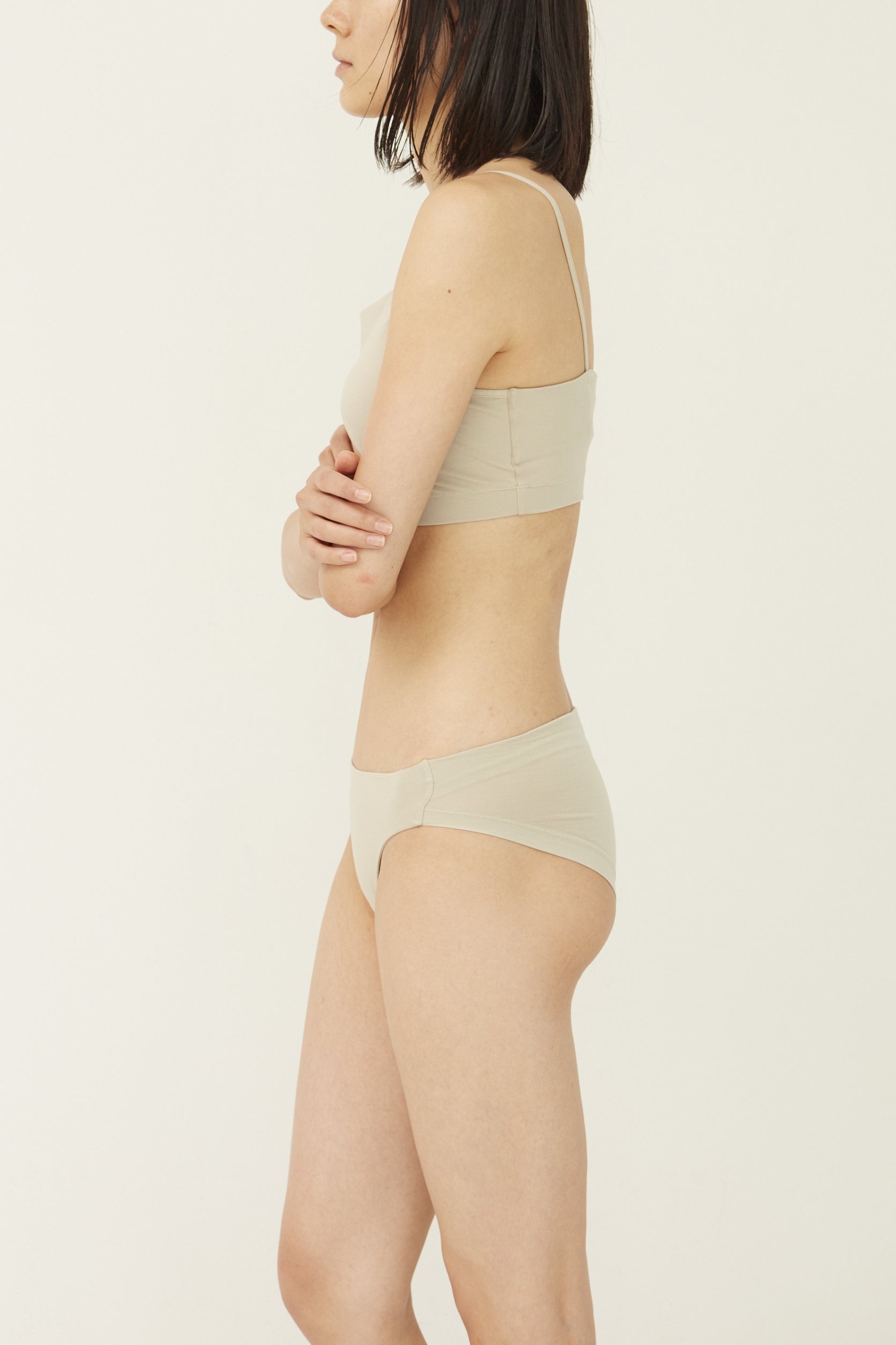 CASUCA HADA（カスカアーダ） STANDARD SHORTS